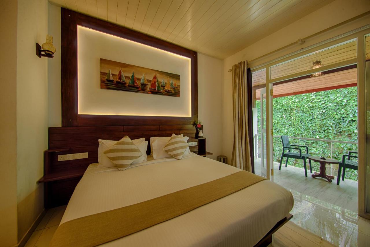 Deltora Villa - Free Drop Off To Galle Fort By Tuktuk ภายนอก รูปภาพ